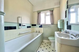 Photo 16- click for photo gallery